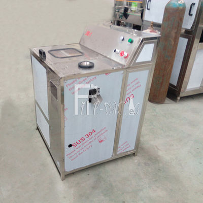 Nhà máy nước bằng thép không gỉ 304 3KW 300 BPH nhà cung cấp