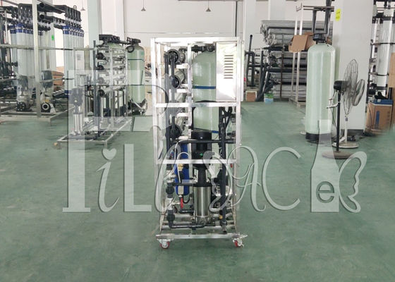 2000LPH Nước uống Nhà máy xử lý nước RO với màng 4040 cho nhà máy nước nhà cung cấp
