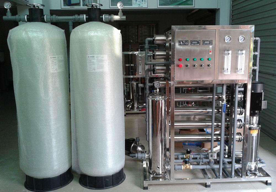 Máy xử lý nước thẩm thấu ngược 3000lph có thể uống được Bể lọc FRP nhà cung cấp