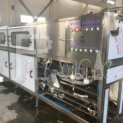 Dây chuyền chiết rót nước đóng chai tự động 5 gallon Thùng giặt Dây chuyền máy đóng nắp chiết rót nhà cung cấp