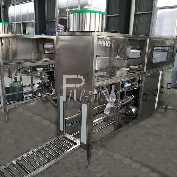Một con đường 380v Máy làm đầy gallon nước tinh khiết rửa 200bph nhà cung cấp
